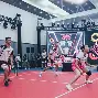 包含羽毛球赛场再起风云：西城鲨队队小胜塞外独角兽队，脚步移动更到位复盘值得玩味的词条